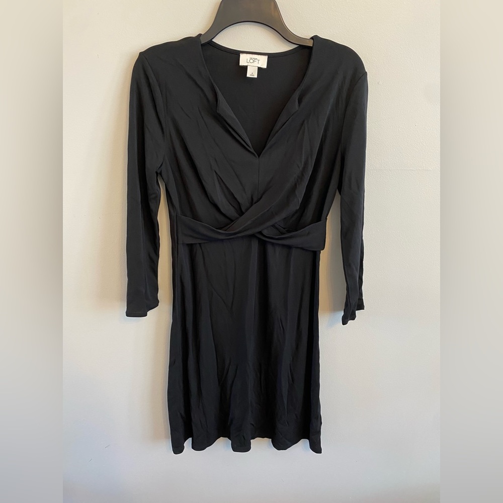 Ann Taylor LOFT Long Sleeve Black Dress - Size 8
